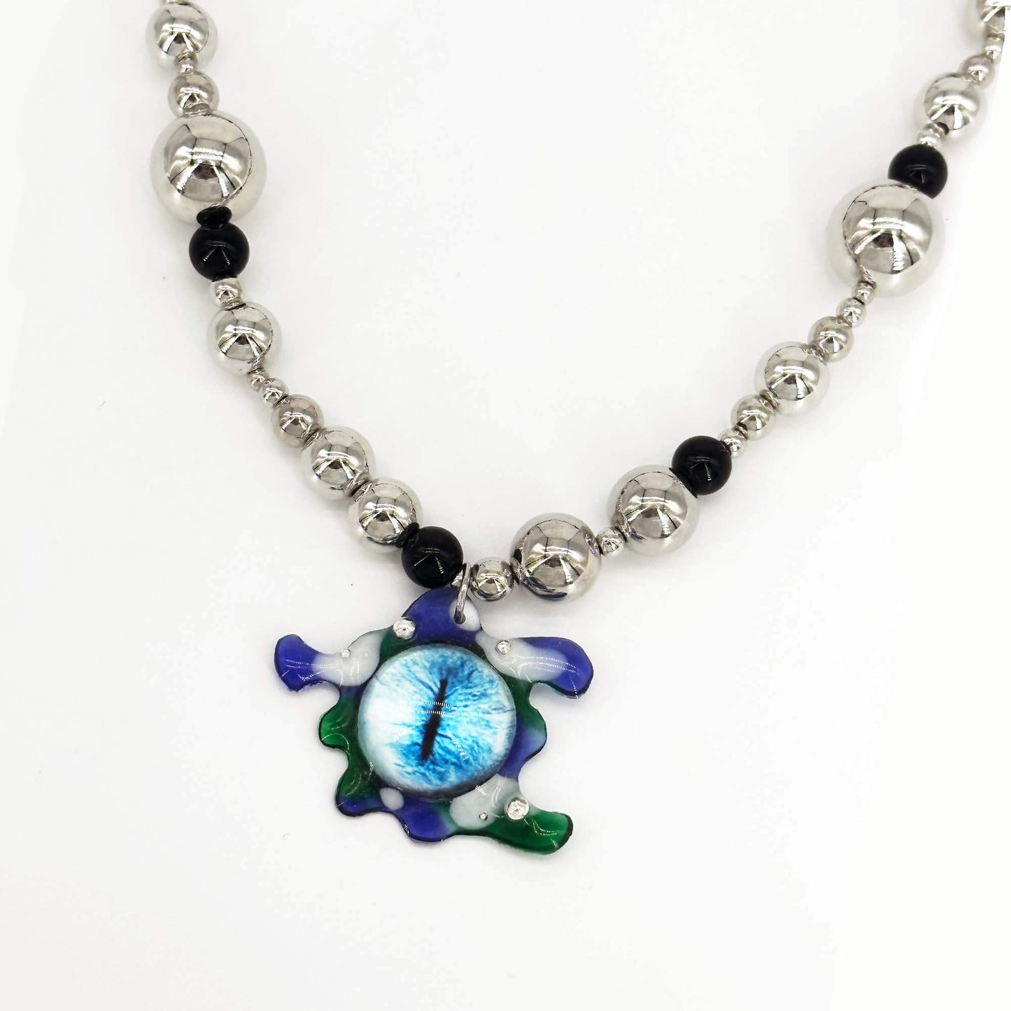 Blue eyes sea wave element handmade necklace
